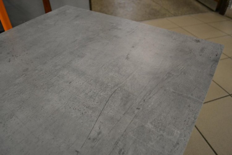 Konferenční stolek Cher beton