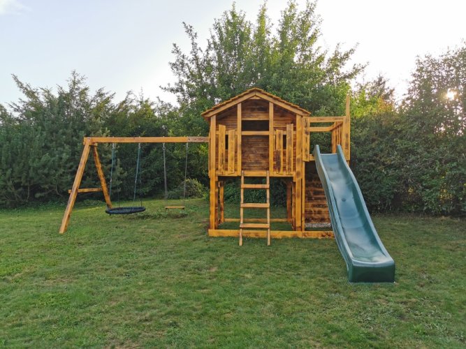 Dětský domeček Monkey´s Home Chatrč pirát Storm bez houpaček .